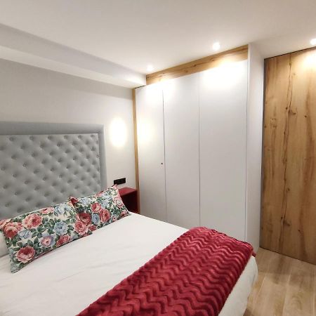 Oviedo Centro Santa Clara Piso De Lujo Leilighet Eksteriør bilde